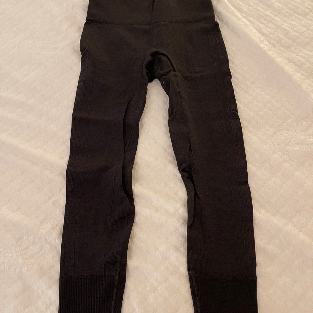 Vintage lululemon cropped leggings